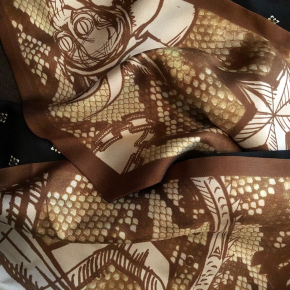 NWT 100% Auth Givenchy Paris Silk Scarf - Picture 3 of 5